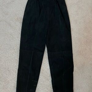 𝅺pia Rucci Vintage Women’s Black Genuine‎ Leather Pants Size Medium